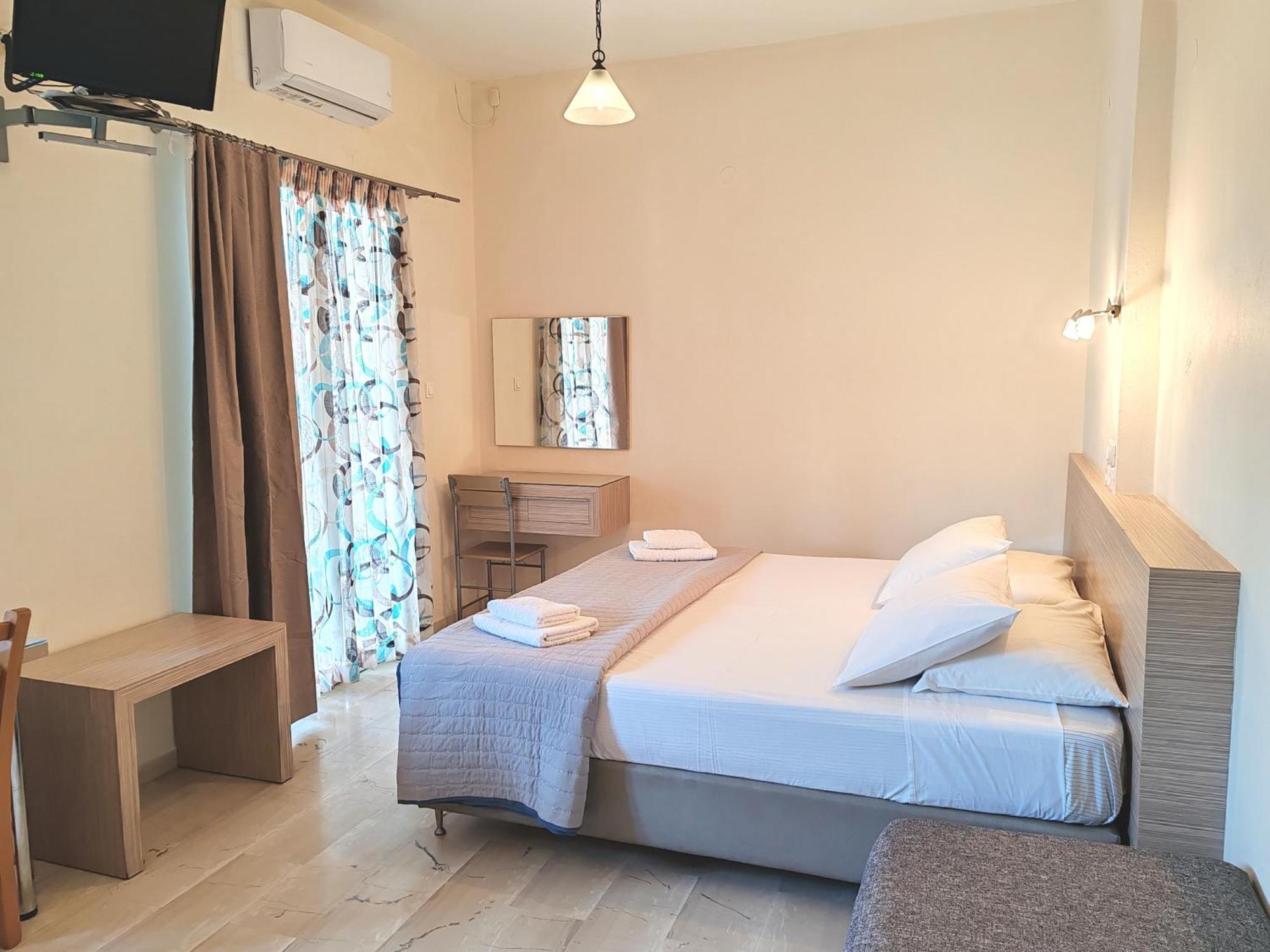 Angelica Studios And Apartments Agia Marina Exteriér fotografie